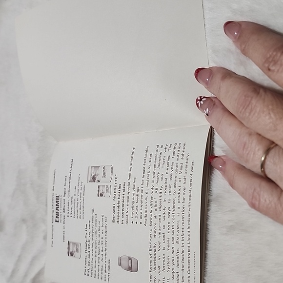 VINTAGE PAPERBACK NAMES FOR BOYS & GIRLS . - Picture 7 of 8